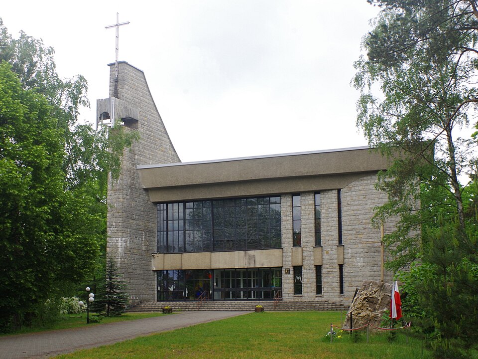 Kościół NMP Częstochowskiej – Rodaki