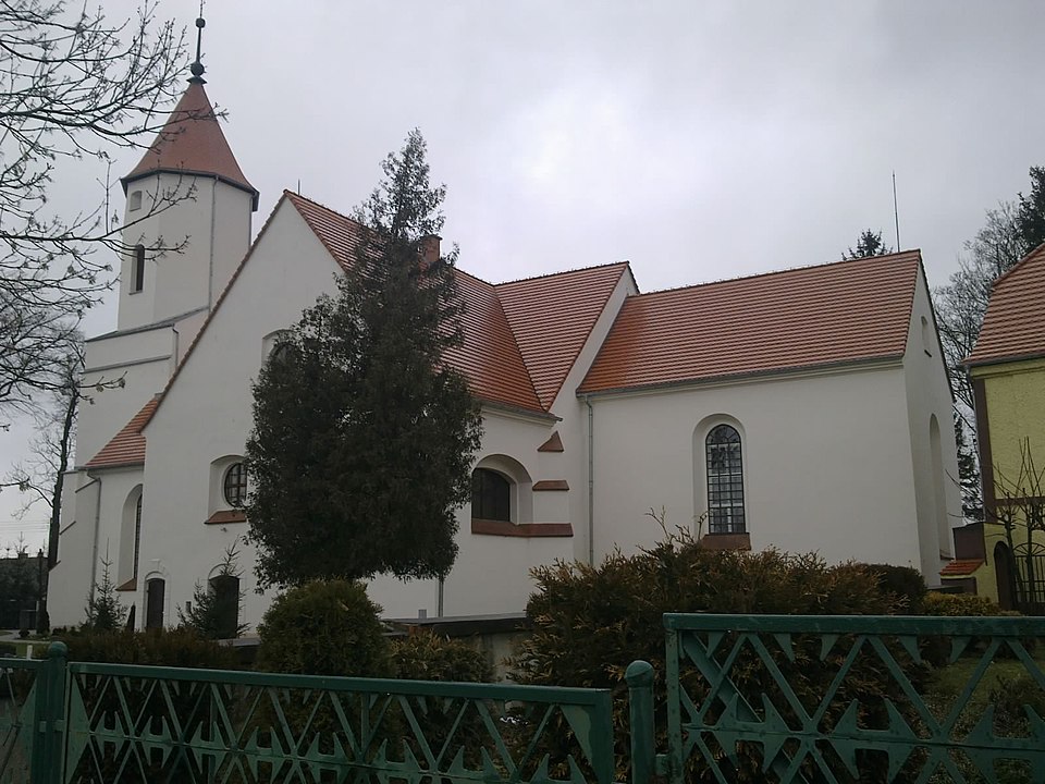 Kościół św. Apostołów Piotra i Pawła – Szklary Górne