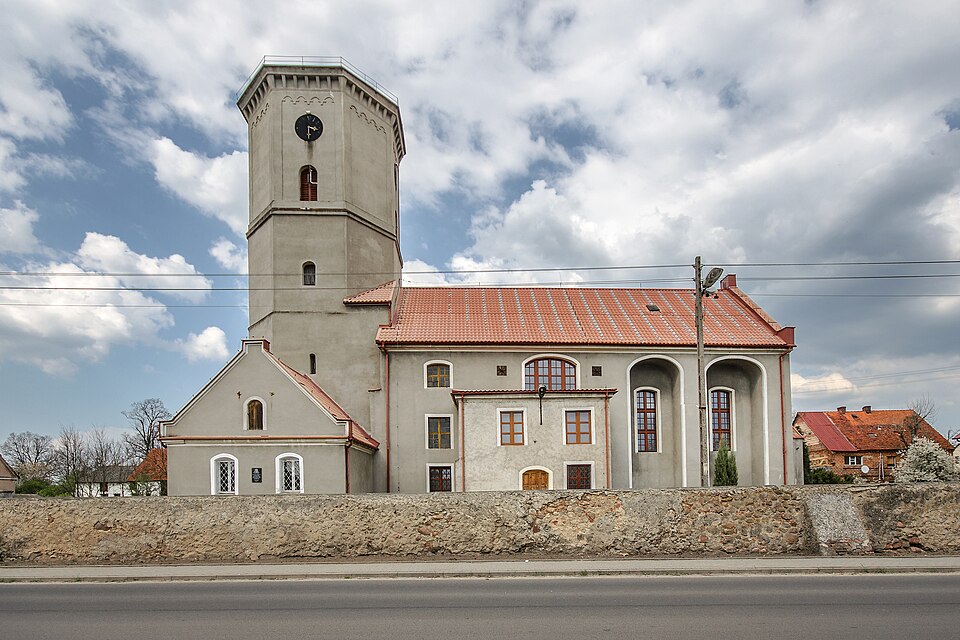 Kościół MB Bolesnej – Chróstnik