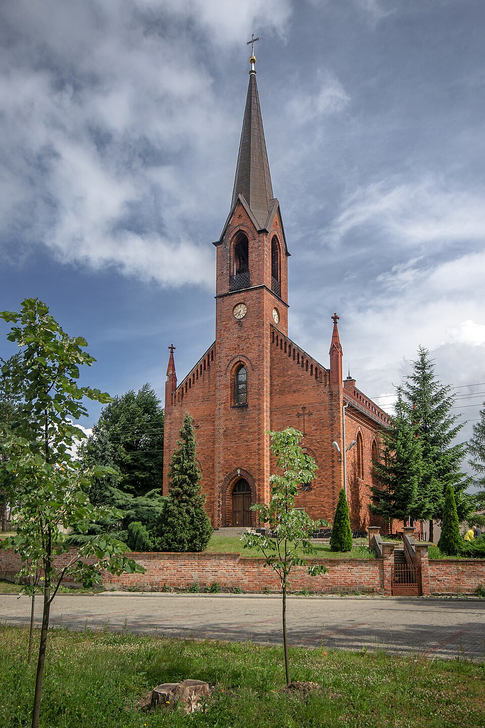 Kościół Zwiastowania Pańskiego – Bieniowice