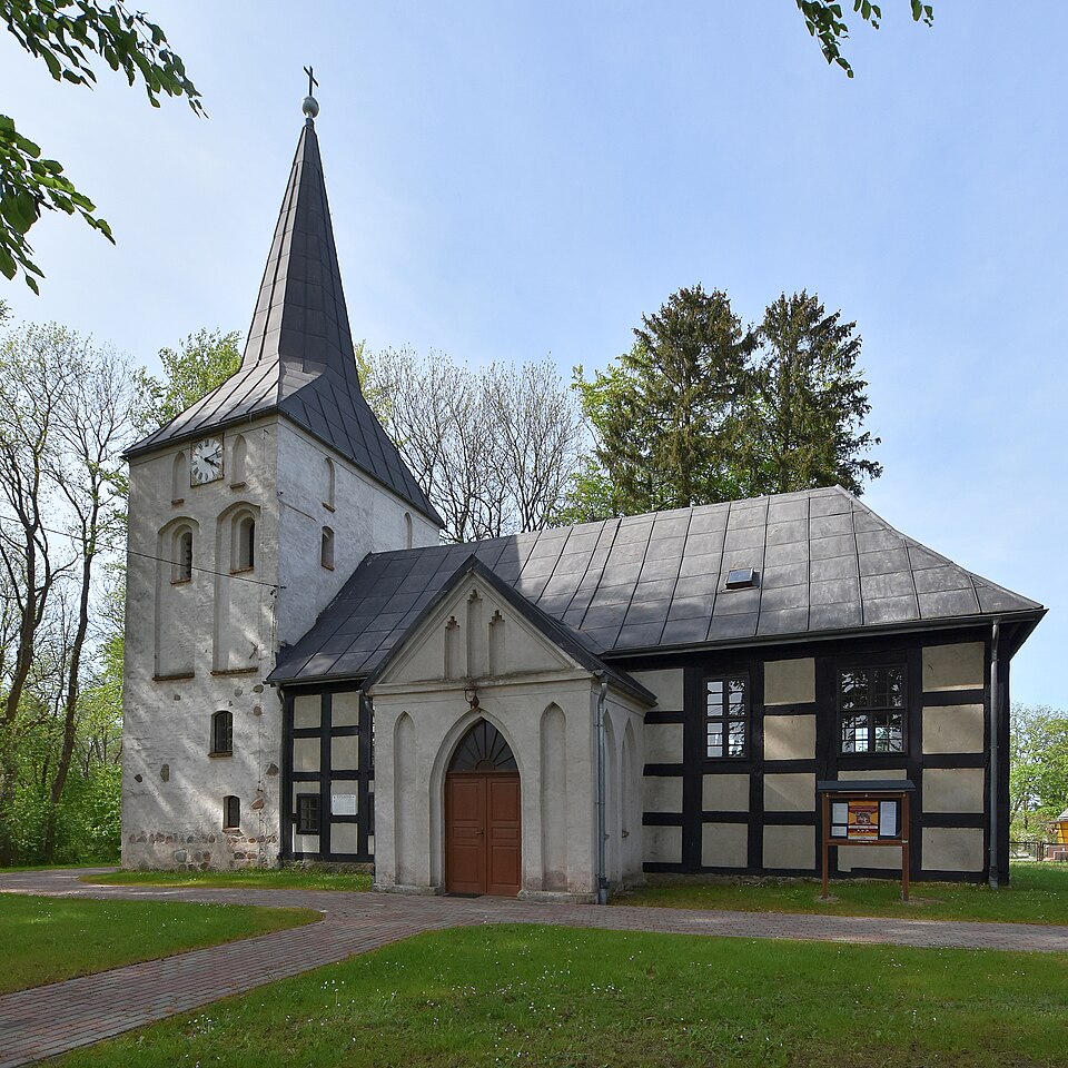 Kościół św. Pio – Ustka