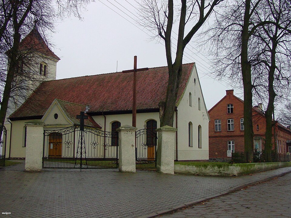 Kościół Trójcy Przenajświętszej – Budry
