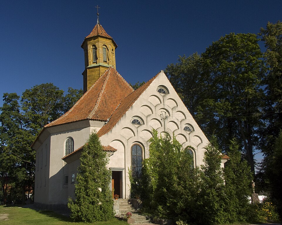 Kościół św. Stanisława Kostki – Pozezdrze
