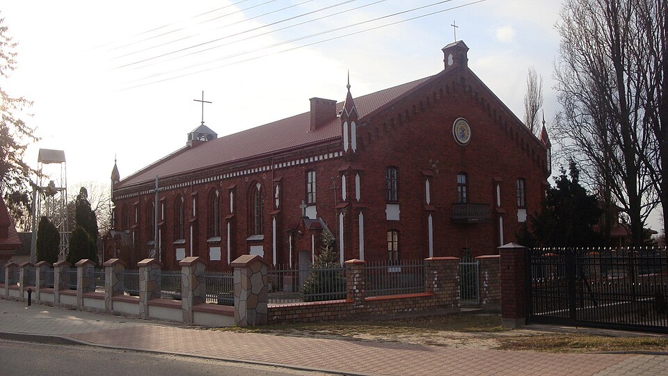 Kościół Trójcy Świętej – Wiśniew