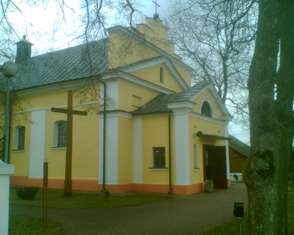 Kościół św. Jana Chrzciciela – Uhrusk