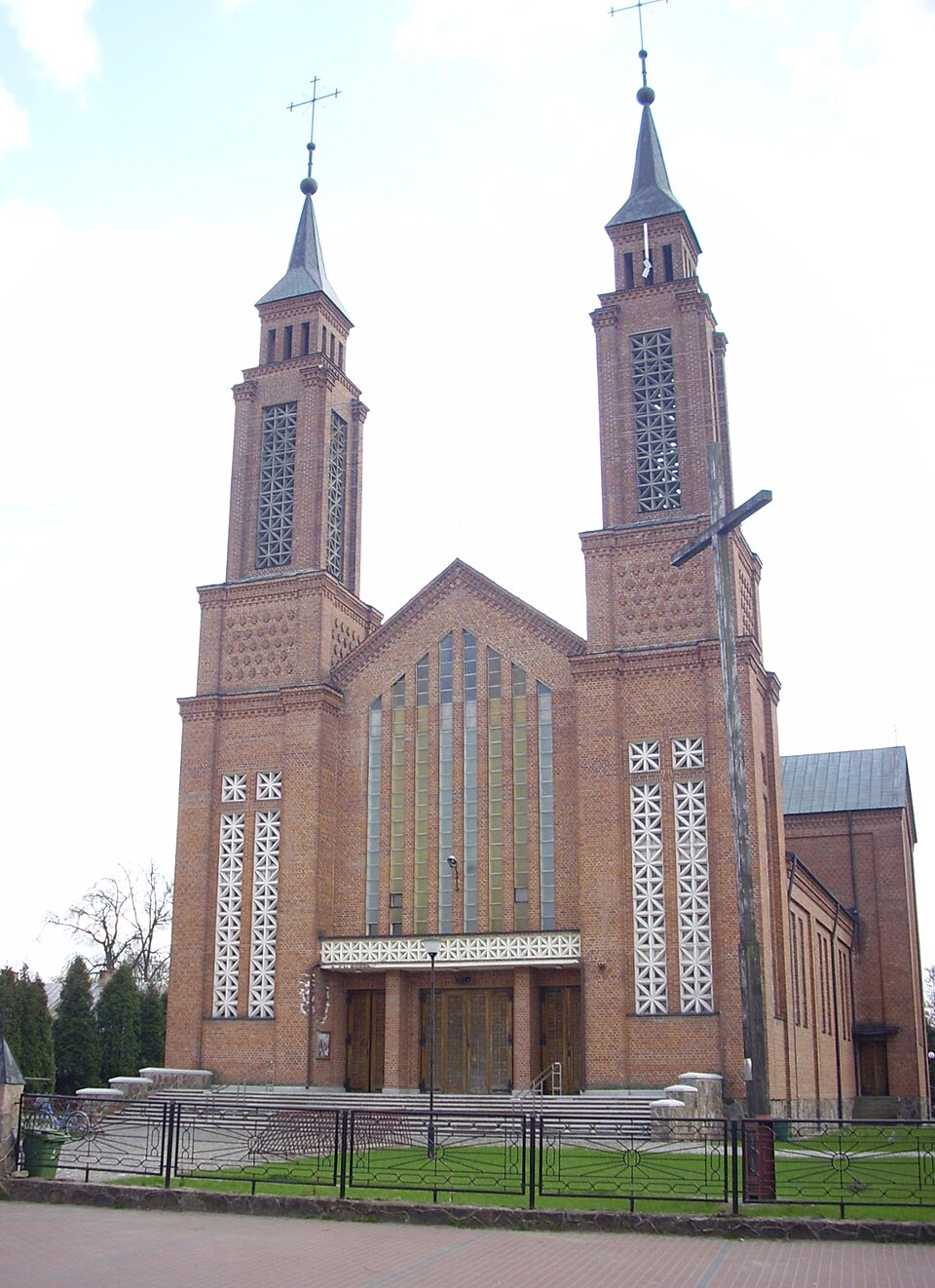 Kościół Trójcy Świętej – Stanin