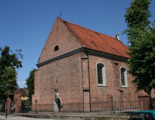 Kościół św. Ap. Piotra i Pawła – Kostrzyn