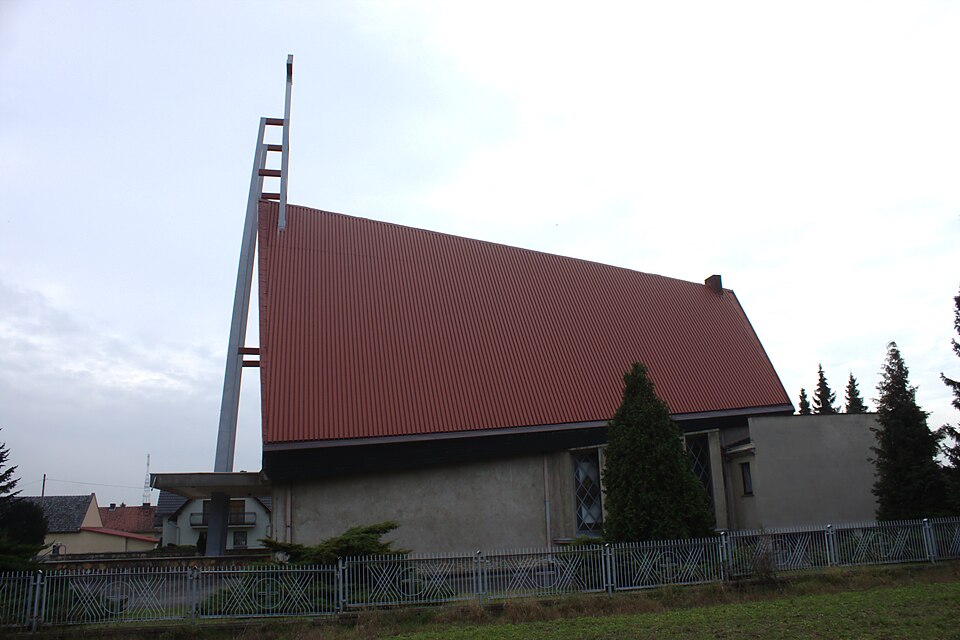 Kościół Narodzenia NMP – Rożniątów