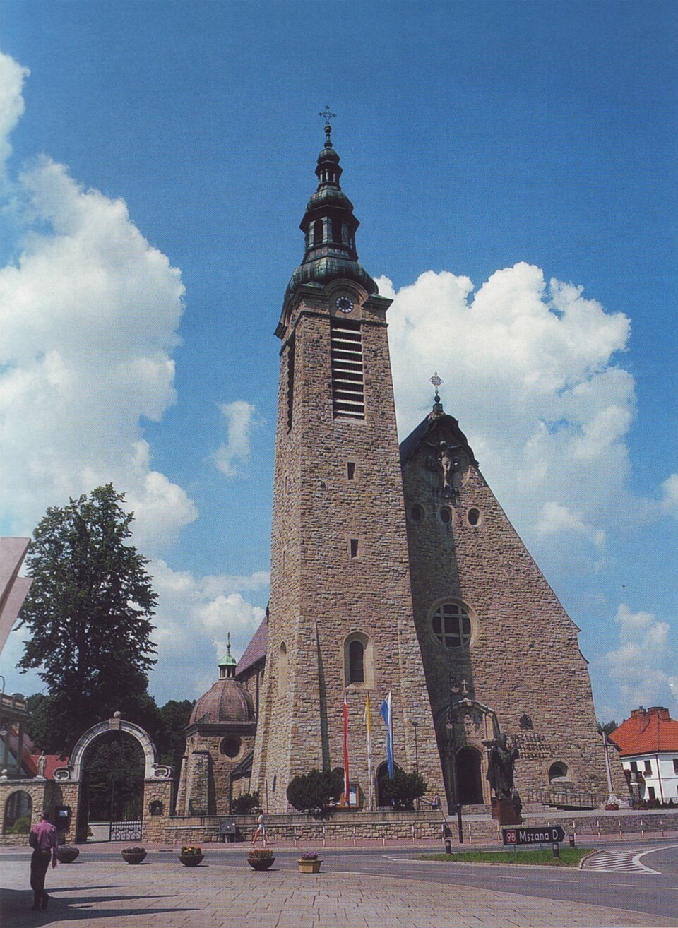 Kościół MB Bolesnej – Limanowa
