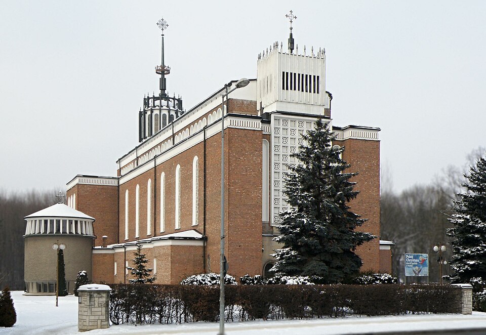 Kościół NMP Królowej Polski – Tarnów