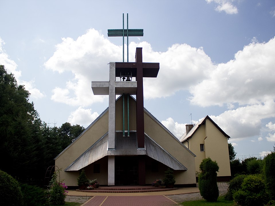 Kościół św. Maksymiliana Marii Kolbego – Bezledy