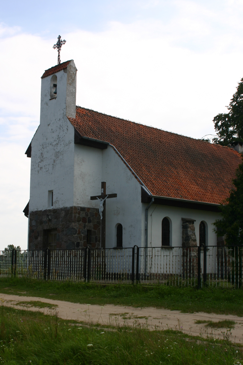 Kościół Najświętszego Serca Pana Jezusa – WILKOWO