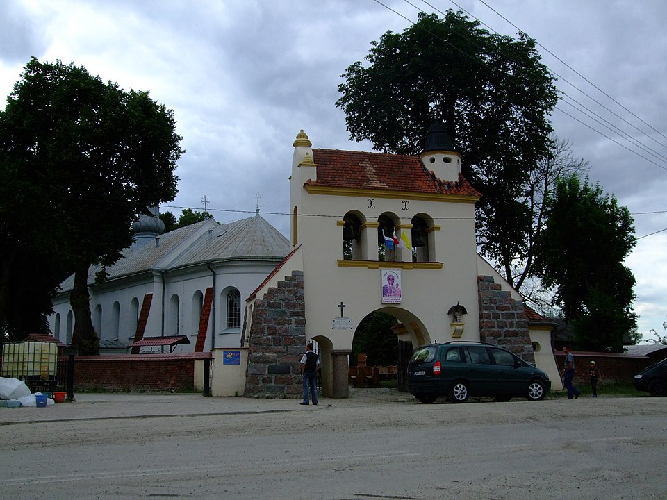 Kościół św. Floriana i św. Urszuli – Wilków