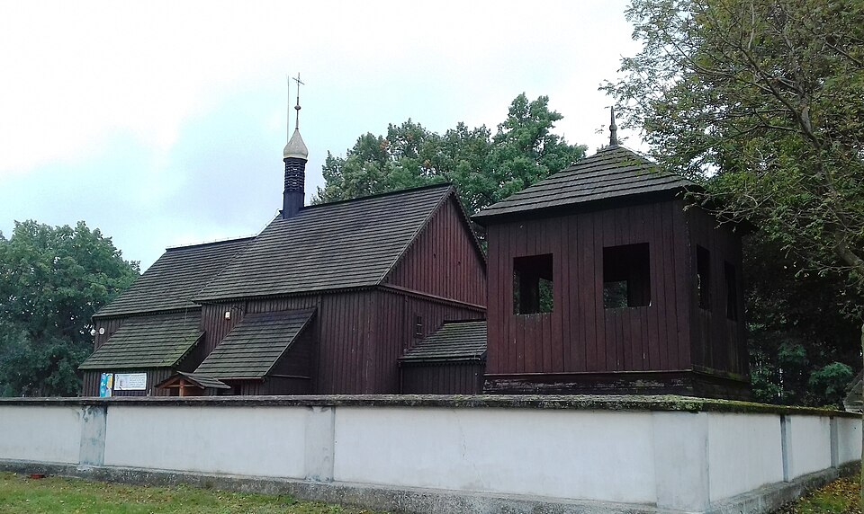 Kościół św. Ap. Piotra i Pawła – Kępa Polska