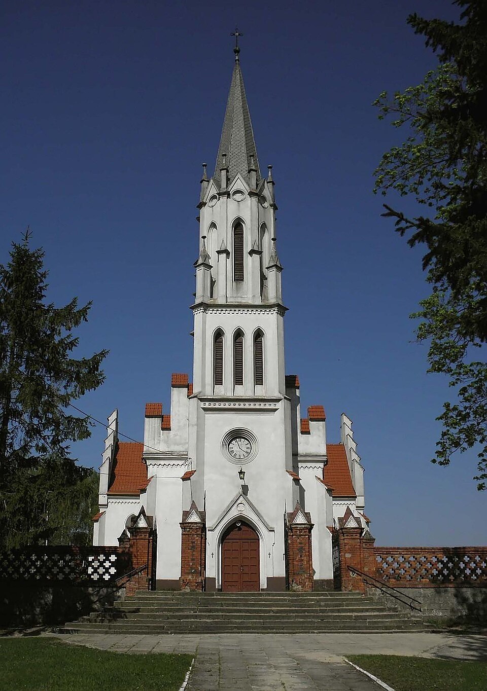 Kościół św. Wawrzyńca – Niekłań wielki