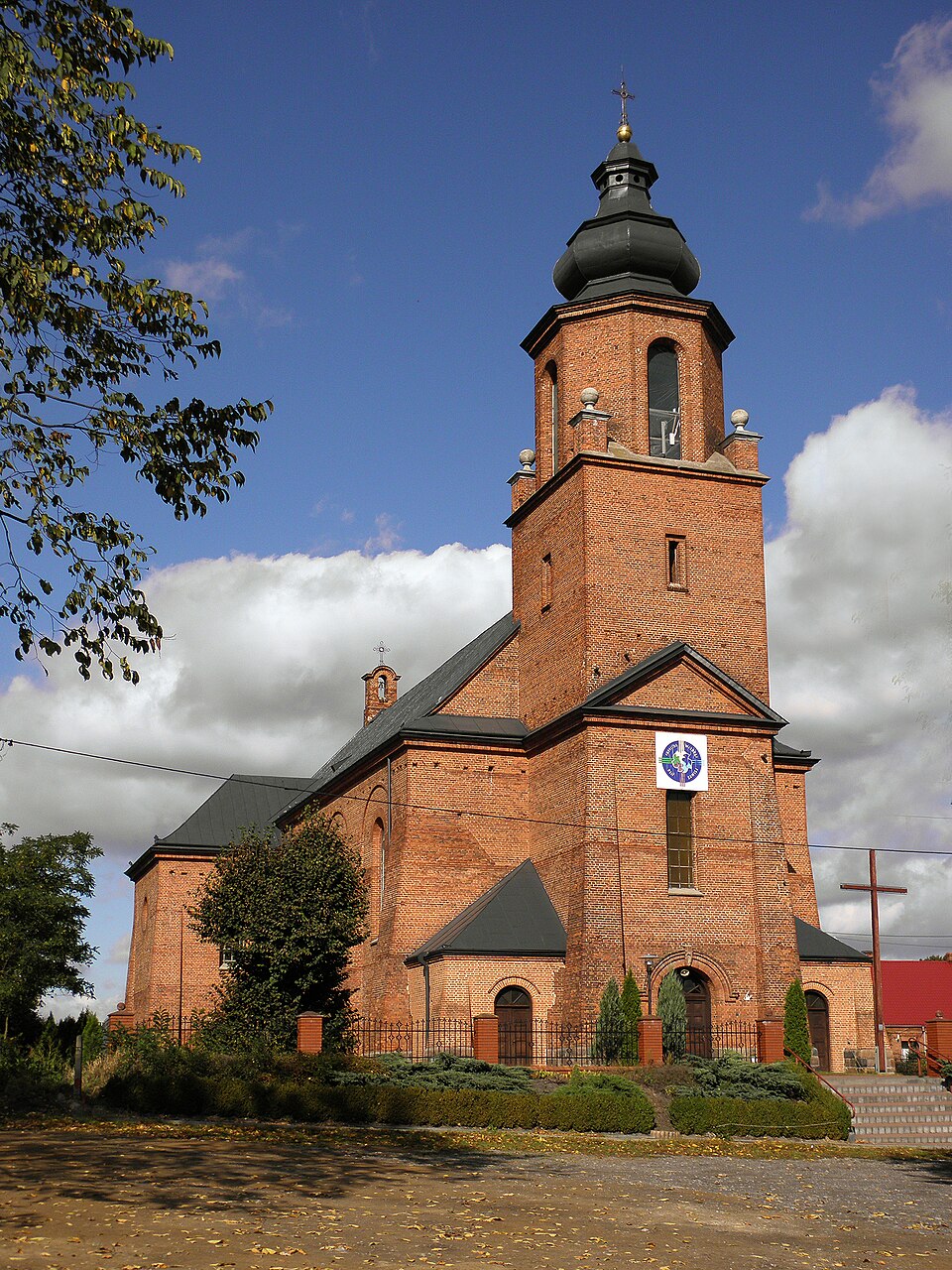 Kościół Podwyższenia Krzyża Świętego – Ciepielów