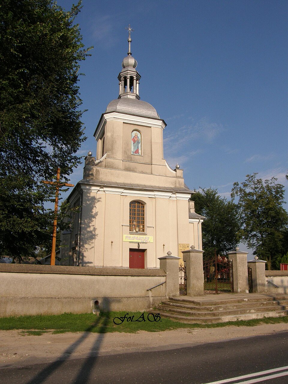 Kościół św. Jakuba – Stanowiska
