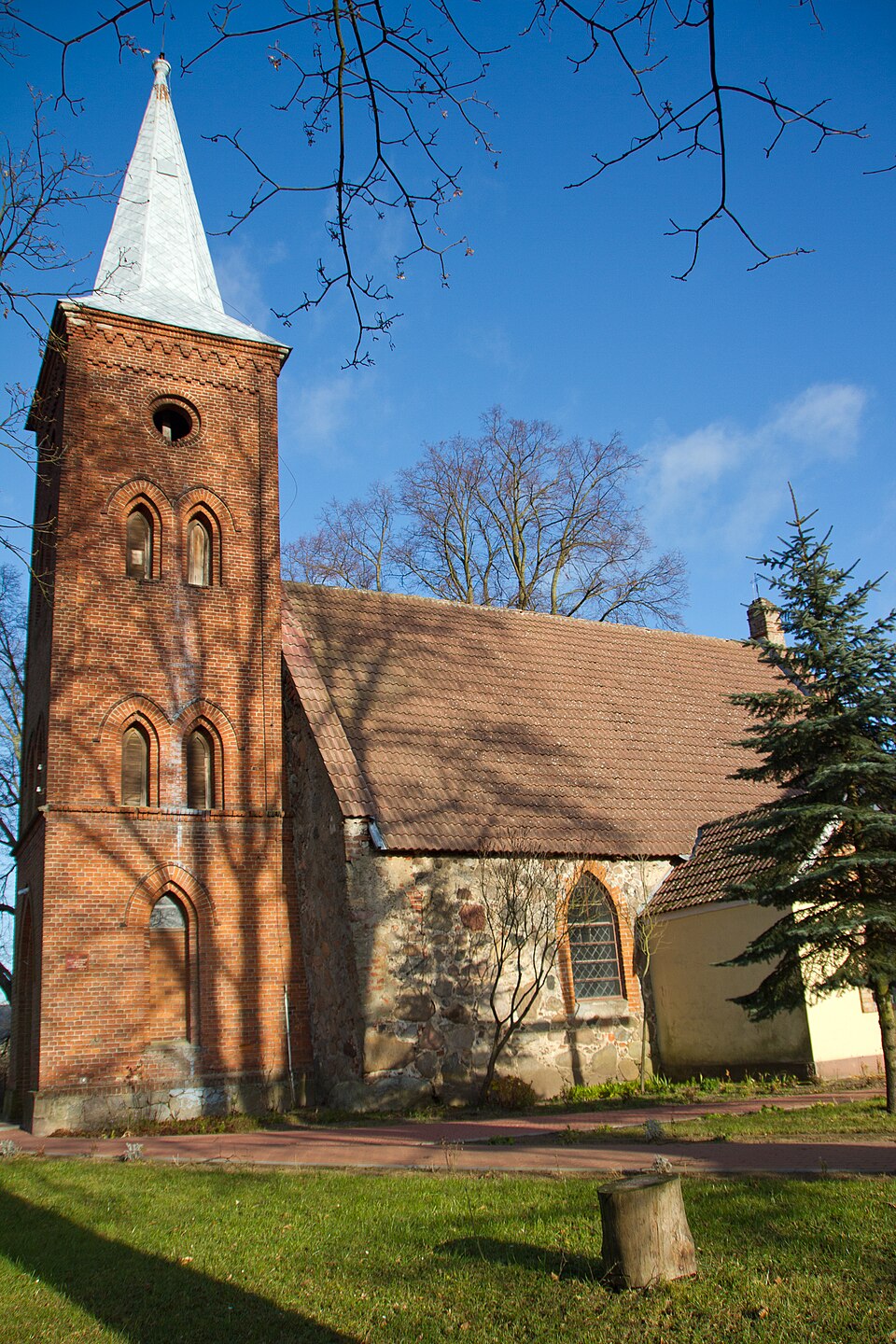 Kościół św. Józefa – Mieszewo