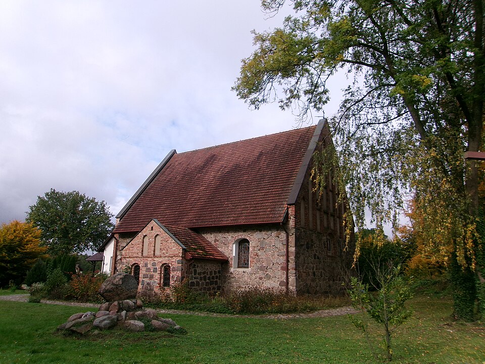 Kościół Miłosierdzia Bożego – Parlino