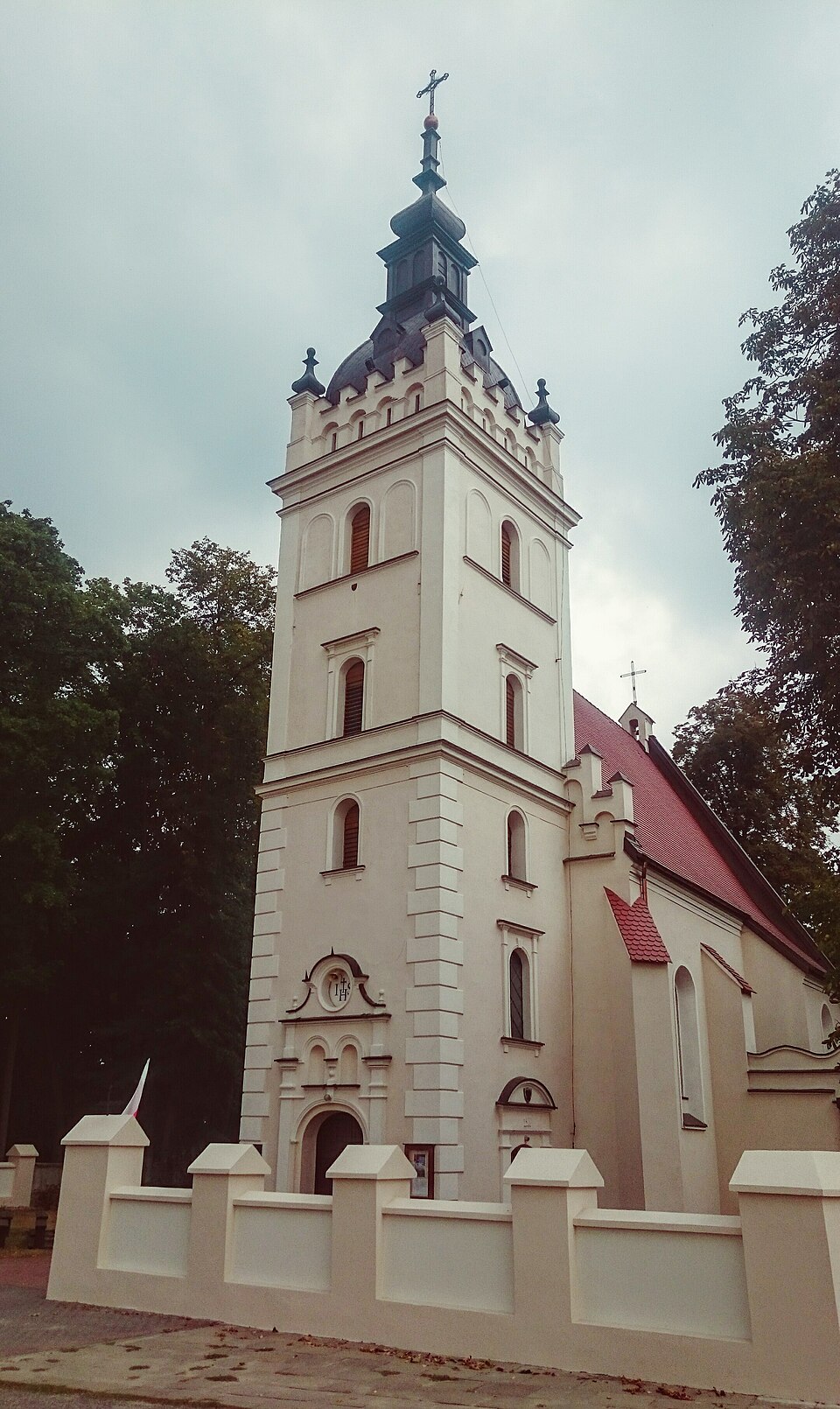 Kościół św. Anny – Chojne