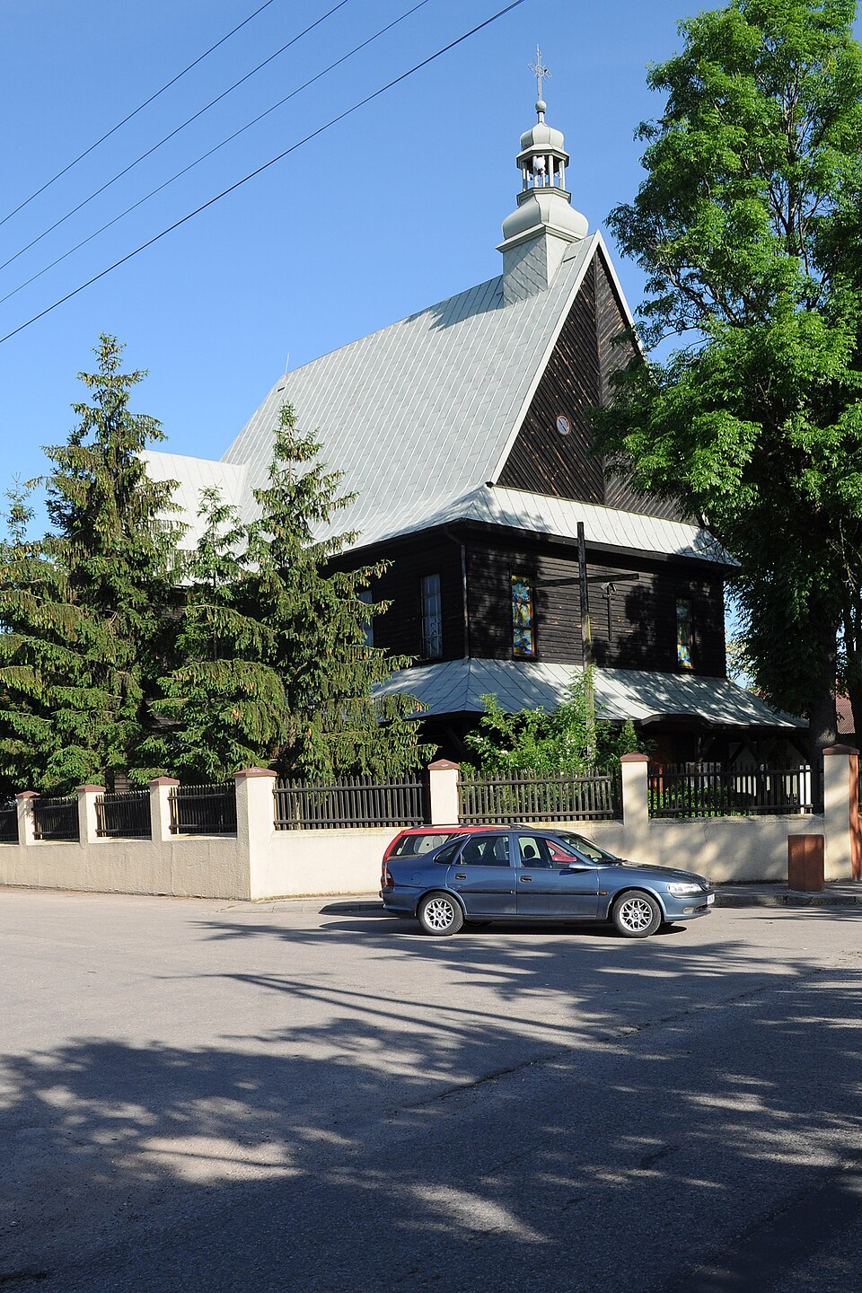 Kościół Niepokalanego Serca NMP – Ostrowąż