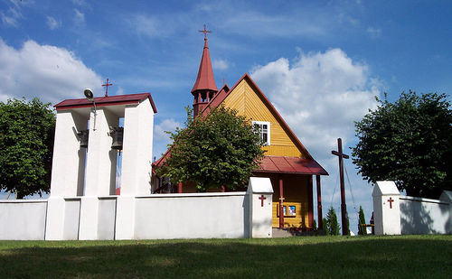 Kościół św. Barbary – Oszczów