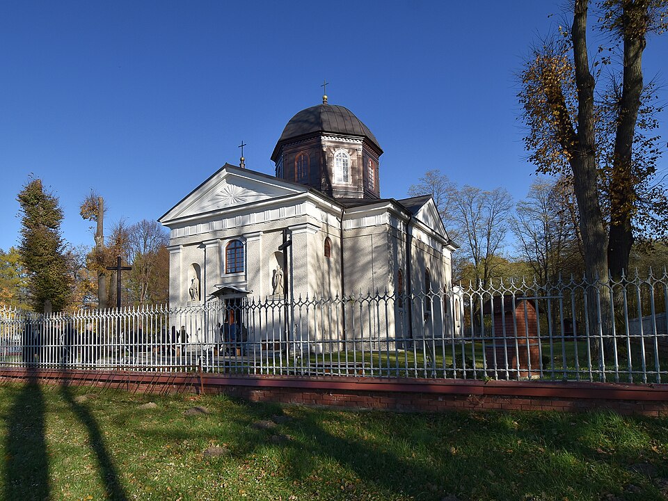 Kościół Niepokalanego Poczęcia NMP – Luchów Górny
