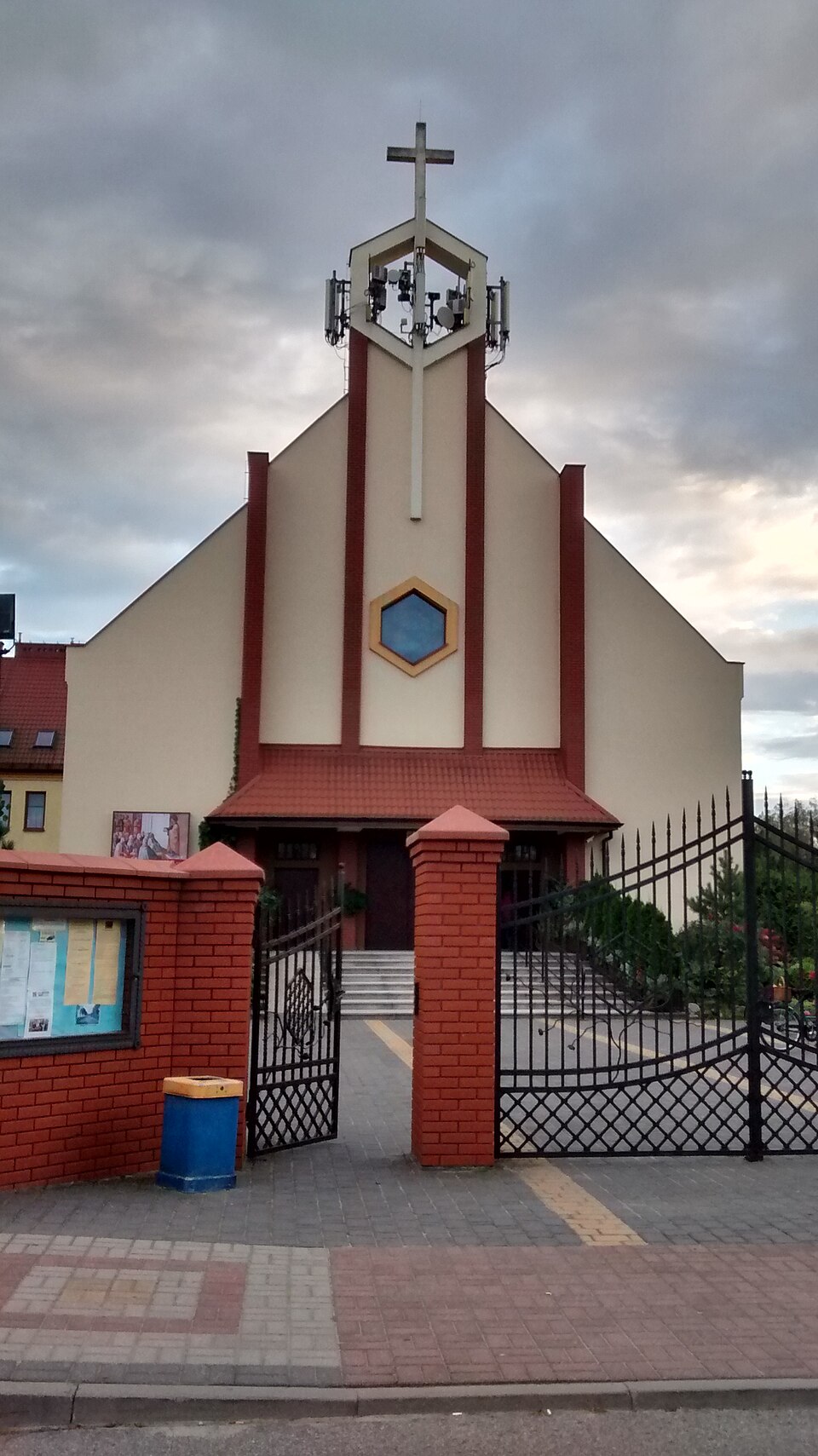 Kościół Miłosierdzia Bożego – Skierniewice