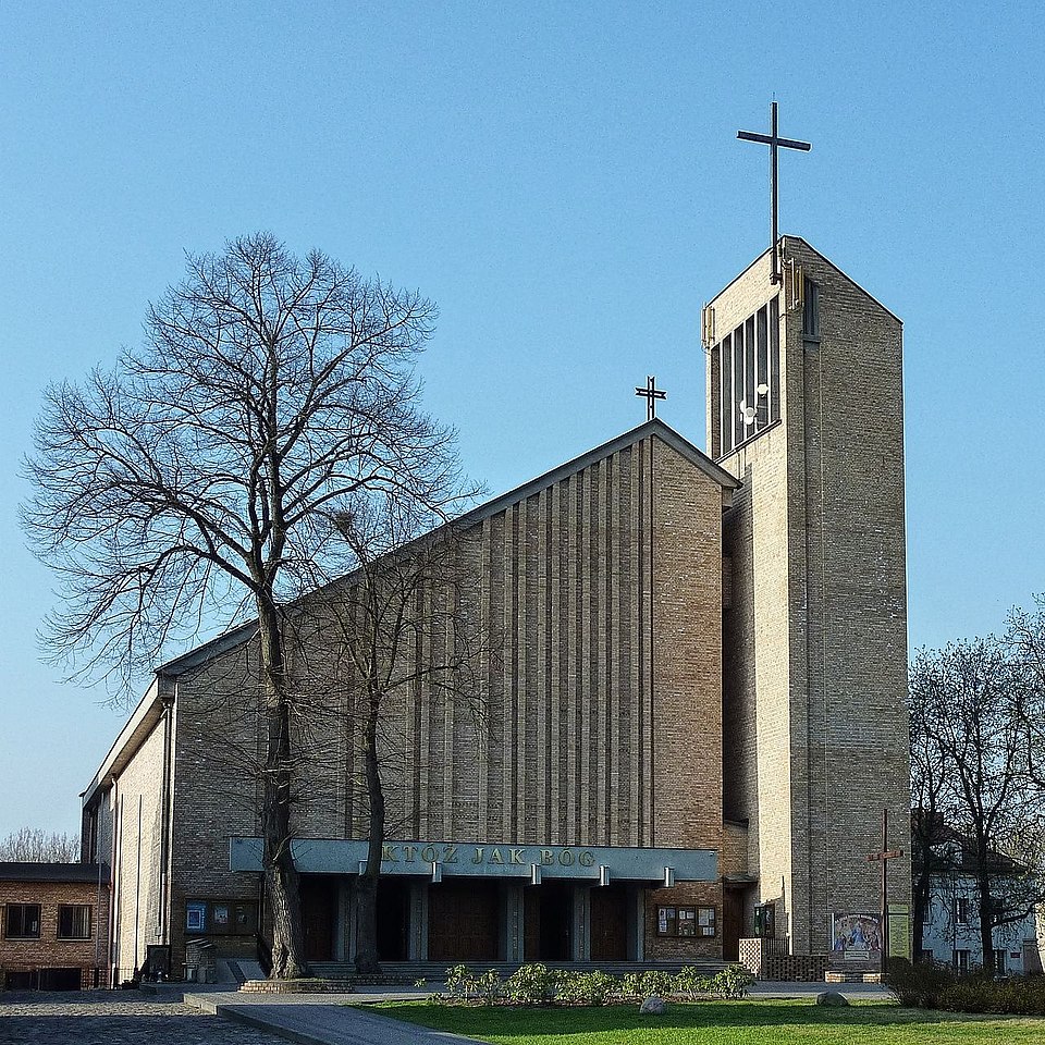 Kościół św. Michała Archanioła i bł. Bronisława Markiewicza – Toruń