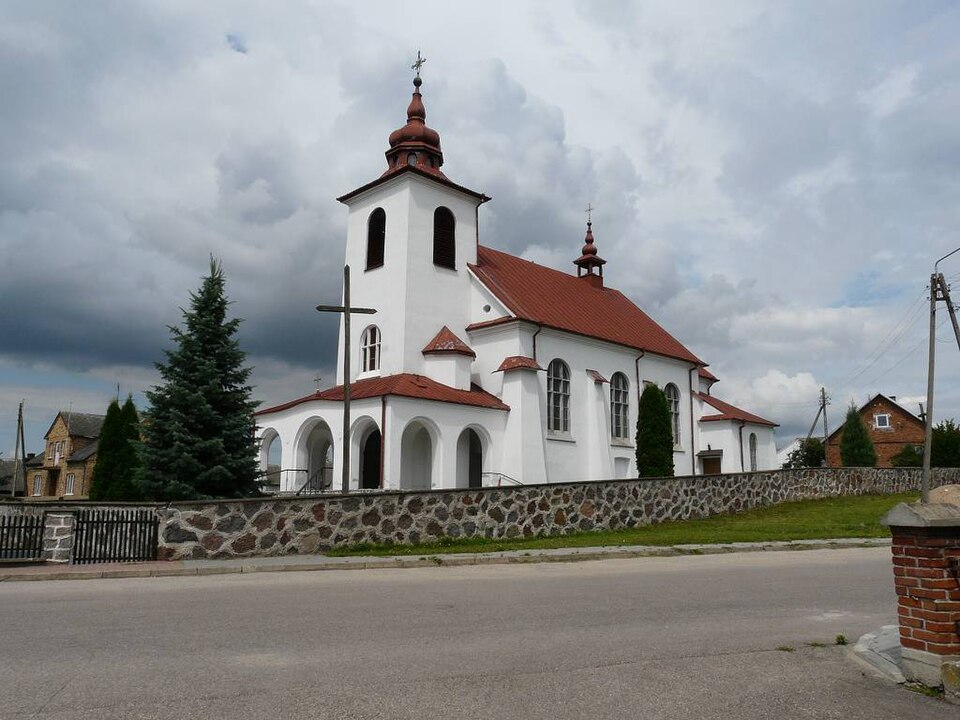 Kościół Trójcy Przenajświętszej – Borkowo