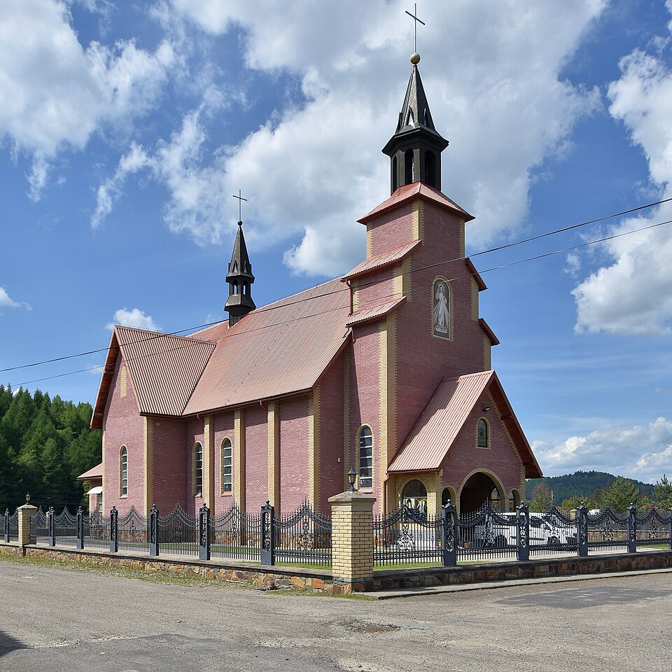 Kościół Narodzenia NMP – Hoczew