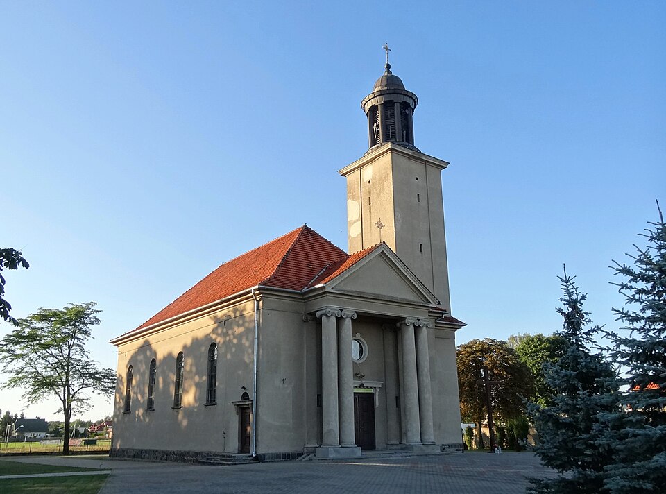 Kościół NMP Królowej Polski – Brzoza
