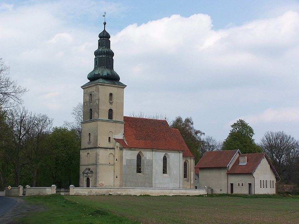 Kościół Świętej Trójcy – Łobżenica