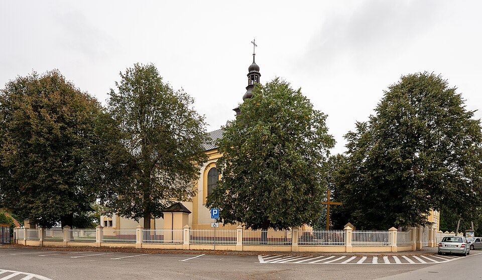 Kościół św. Gertrudy i św. Michała Archanioła – Tarnobrzeg