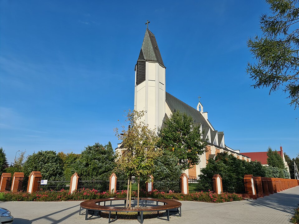 Kościół MB Królowej Polski – Wołomin