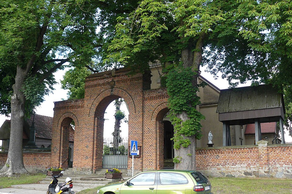 Kościół św. Stanisława Bp – Lechlin