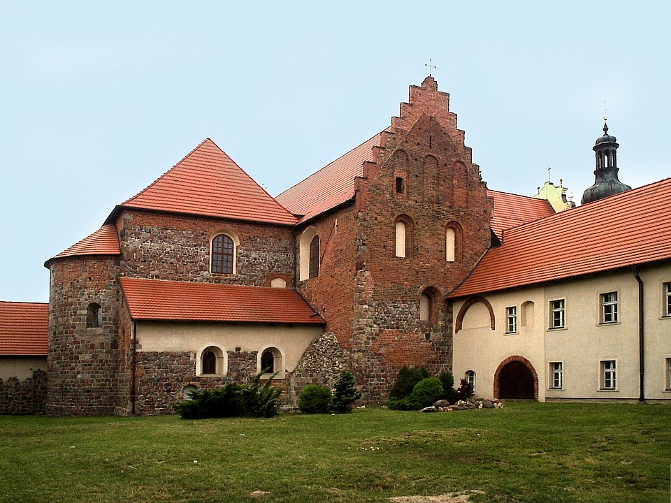 Kościół Św. Trójcy – Strzelno